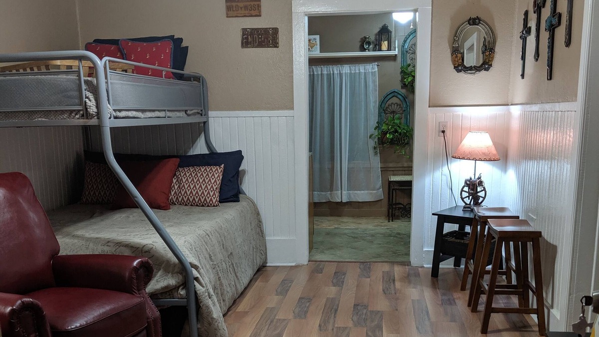 Bacliff Cottage | The Tejas "Texas Cottage"