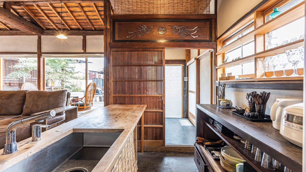 Nara House | The temple - Houjuji -