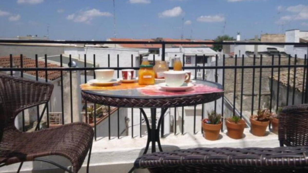 Cassano delle Murge House | The Terrace Over the Village -Apartment-