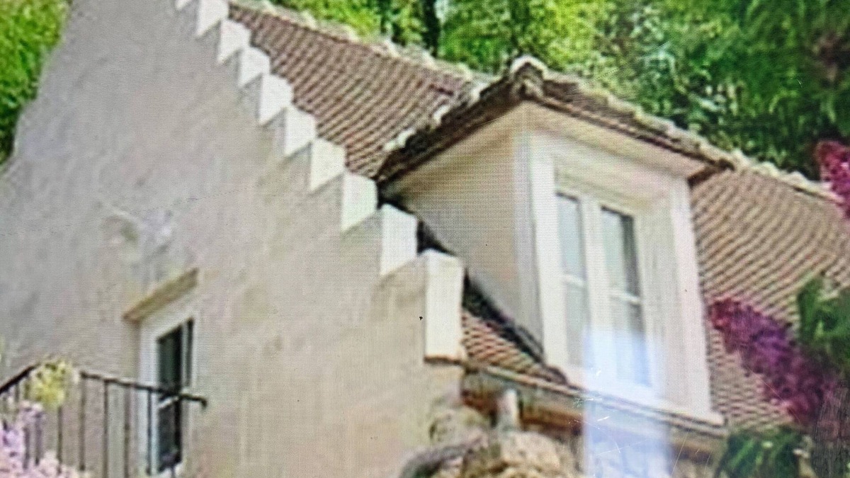 Pierrefonds Cottage | The terraces at pierrefonds