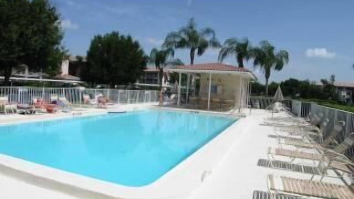 Tara Golf and Country Club Condo | The Terraces at Tara Golf and Country Club with golf