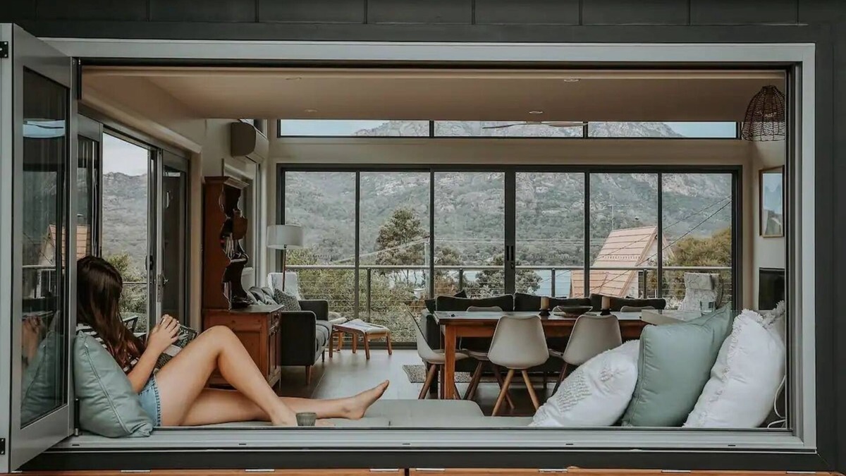 Coles Bay House | The Tides - Luxury Accommodation in Coles Bay