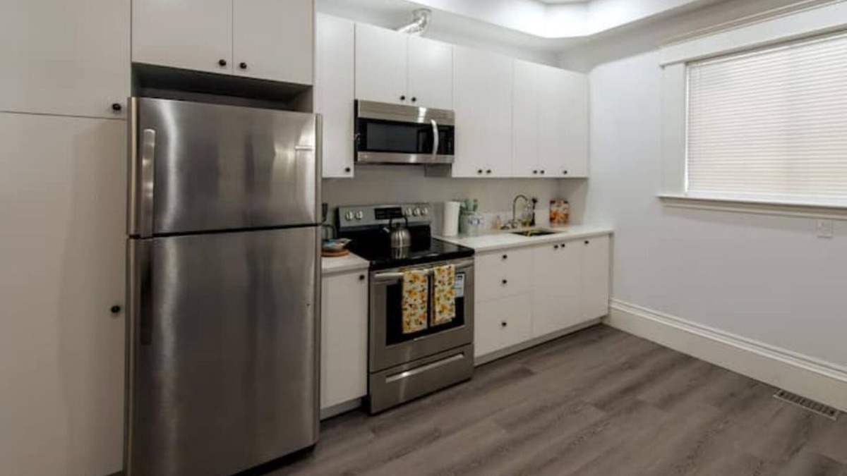 Brantford Apartment | The tired traveller inn