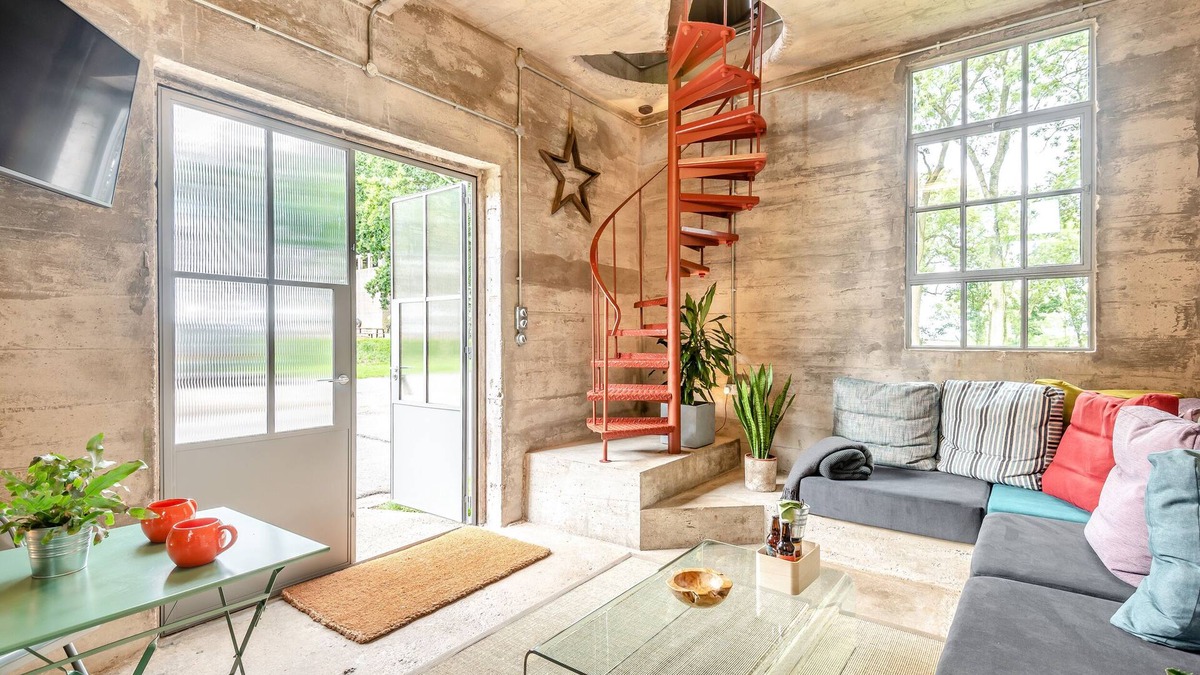 Pleasley Cottage | THE TOWER, romantic, luxury holiday cottage in Bolsover