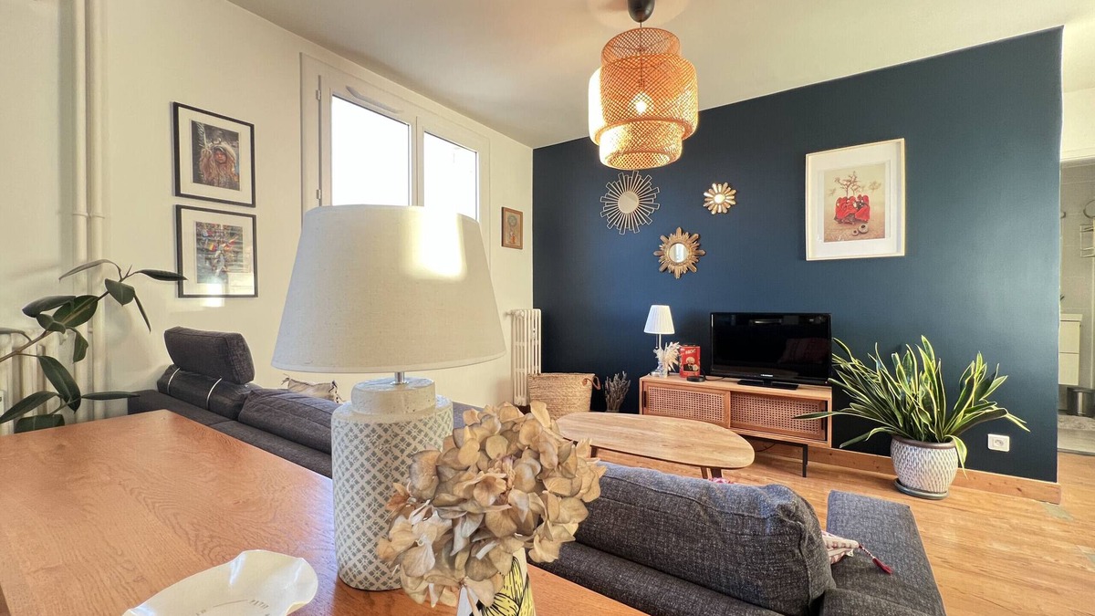 Toulouse Left Bank Apartment | The Traveler