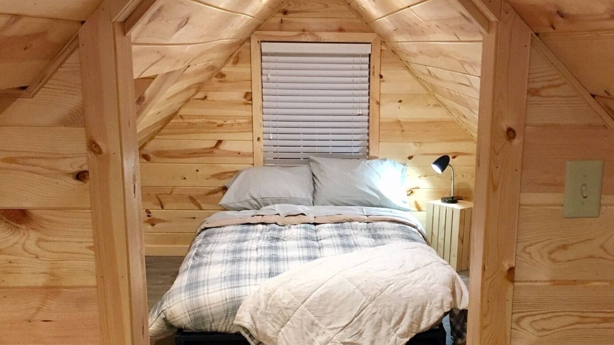 Wilmore Apartment | The Traveler's Loft- Wilmore & Lexington- good for long-term stays
