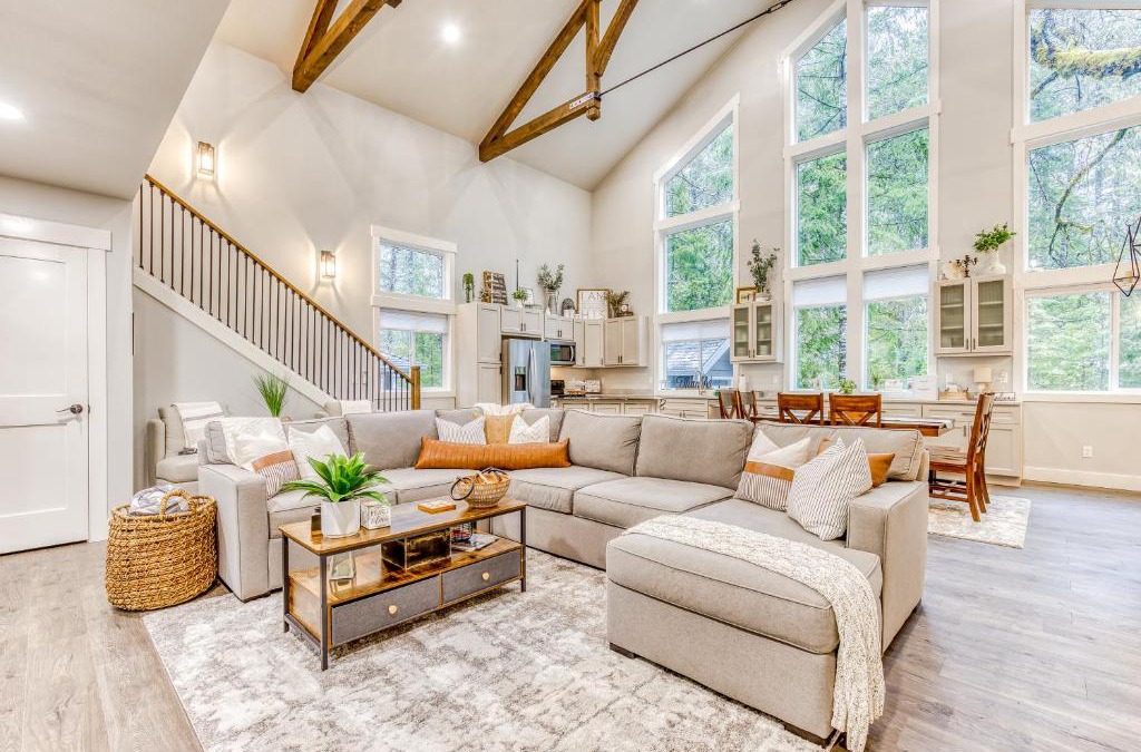 Welches House | The Tree Cabin, Pleasant Pines, & Cozy Casita