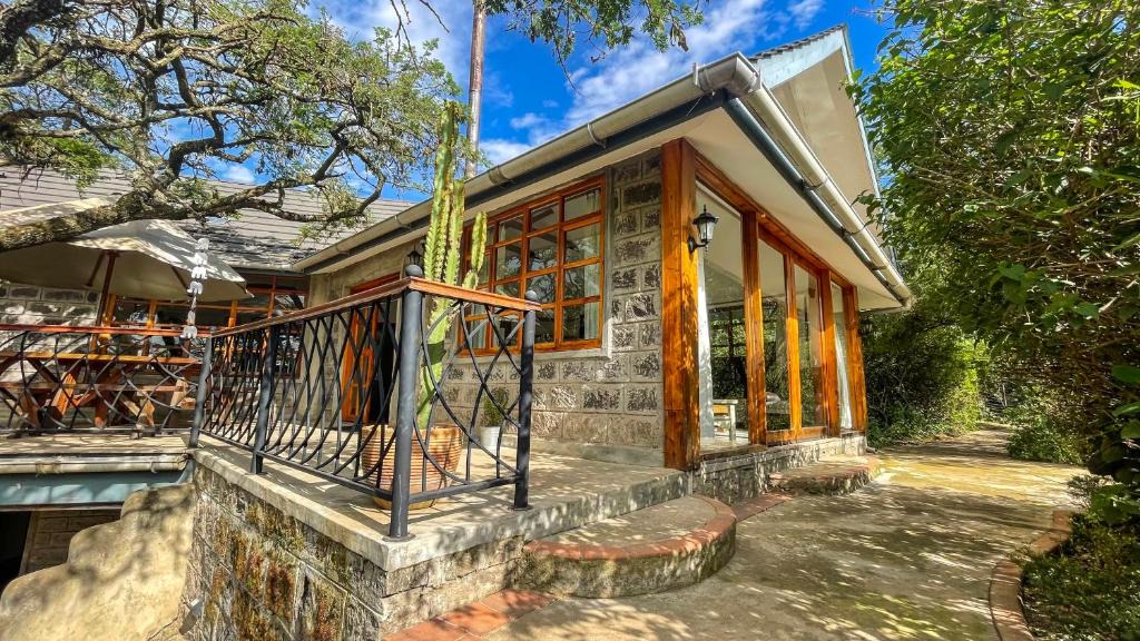 Baruti West Villa | The Treehouse