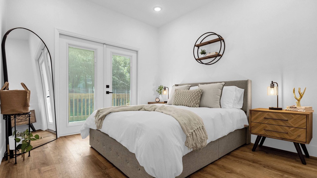 Lake Cherokee Apartment | The Treehouse Lake Davis - Stylish Home Downtown Orlando Tranquil w/Balcony