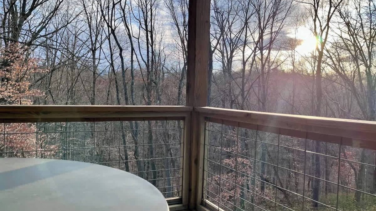 Logan Cabin | The Treetop Retreat Family Getaway in Scenic Hocking Hills