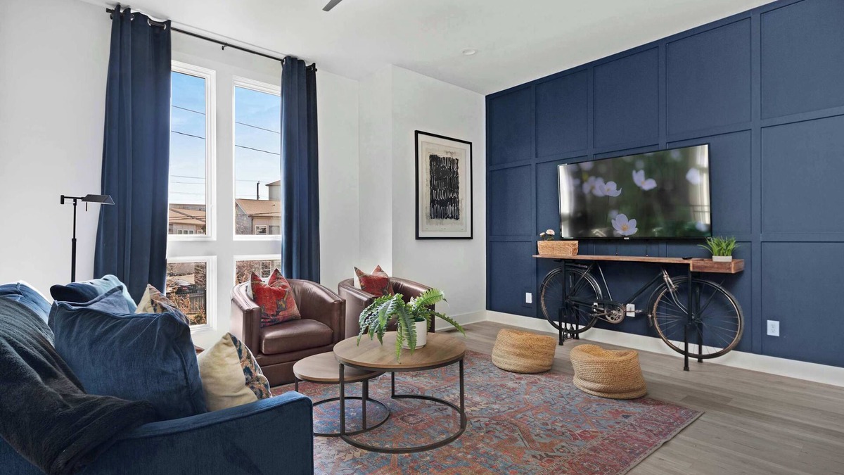 Maxwell House | The Trillium & The Iris - 2 homes, 6 bedrooms