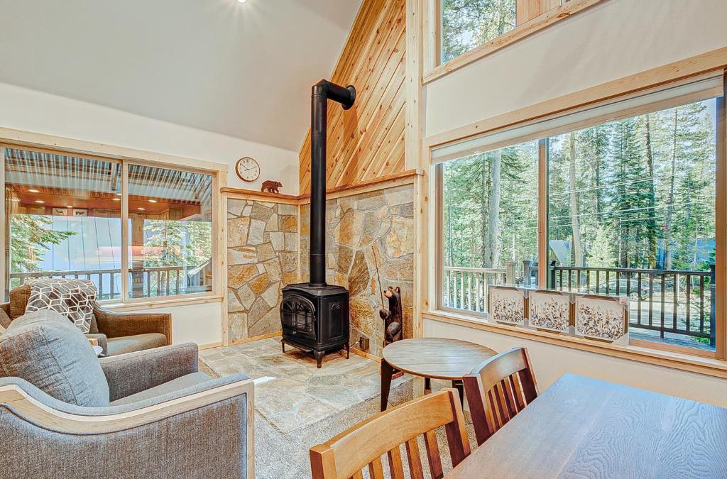 Pla-Vada Woodlands Ski Chalet | The Truckee Vibe