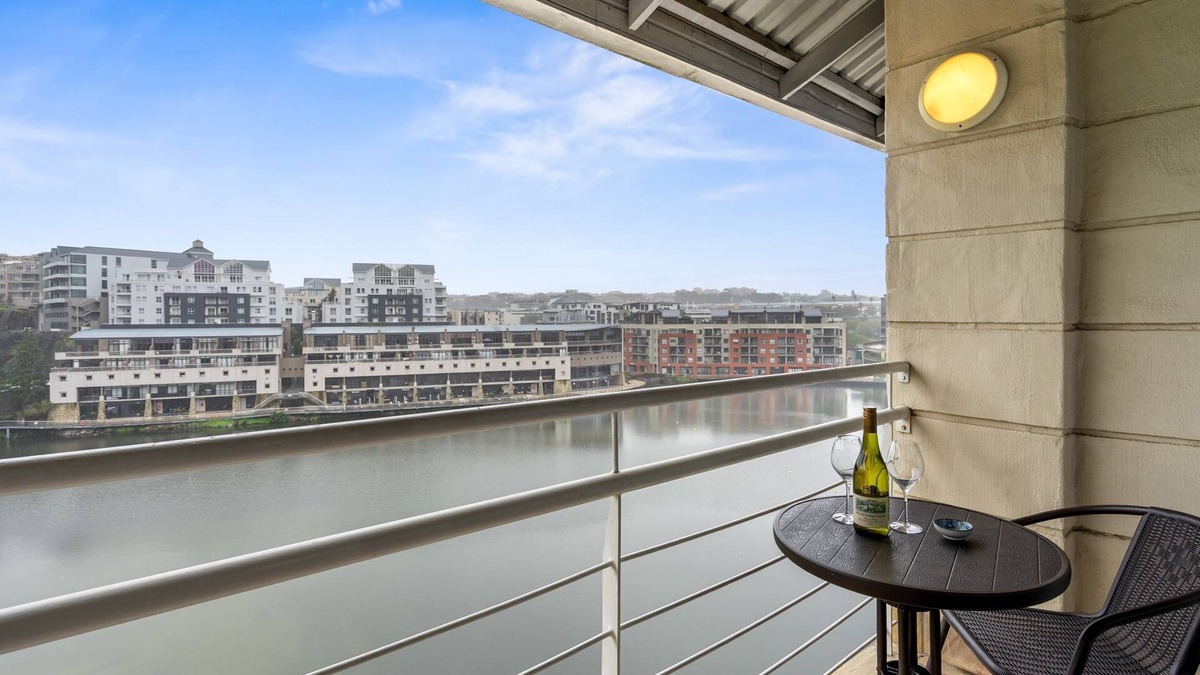 Eikenbosch Apartment | The Tygervalley Escape