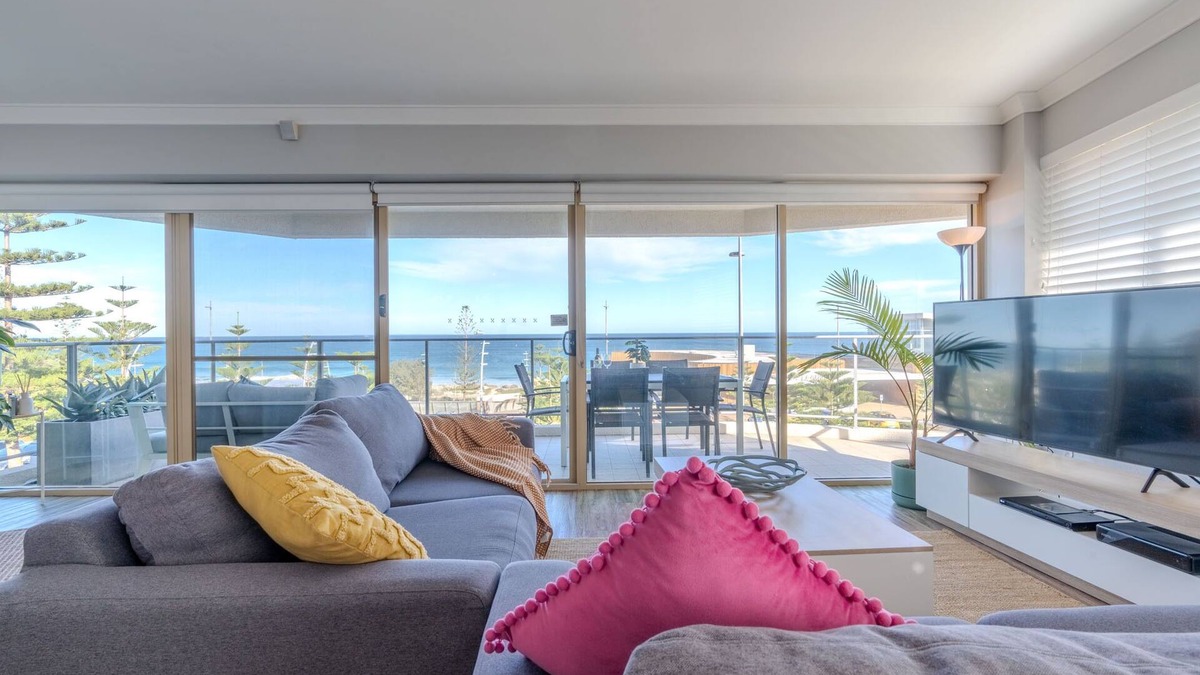 Scarborough Apartment | The Ultimate Beach Break