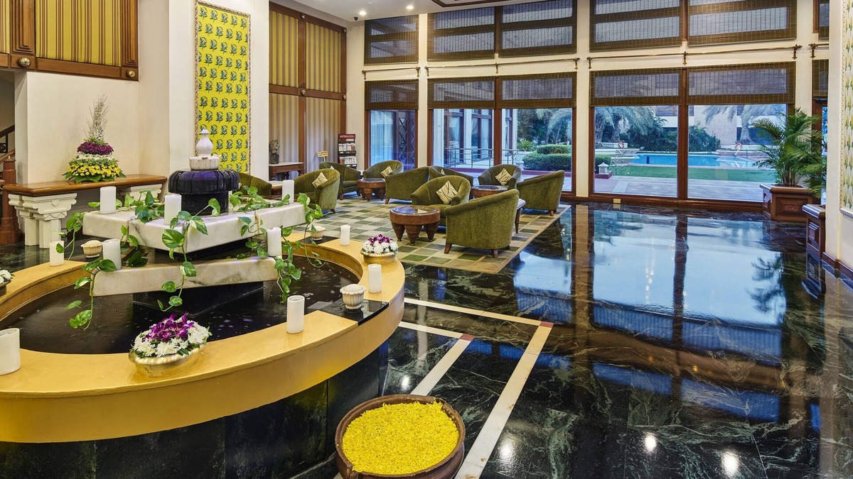 Ahmedabad Hotel | The Ummed Ahmedabad Airport