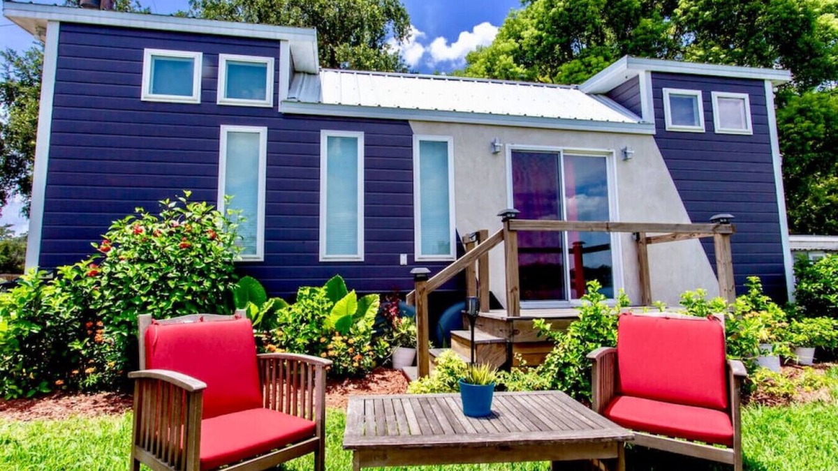Northwest Orlando House | The Universal · The Universal