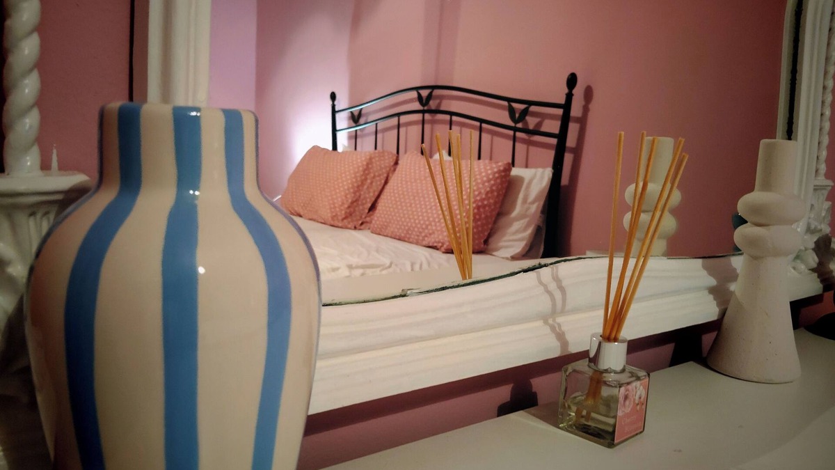 Barriera Vecchia-San Giacomo Apartment | The up hill and down dale escape