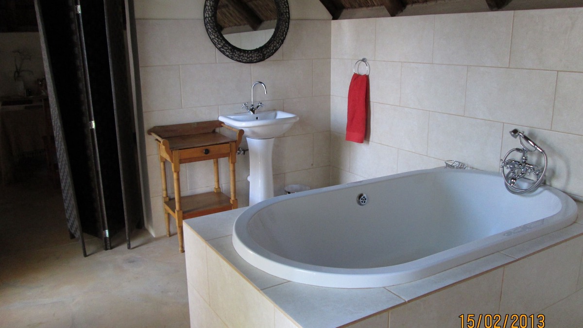 Modimolle Cottage | The Upper Room inside Koro Creek Golf Estate