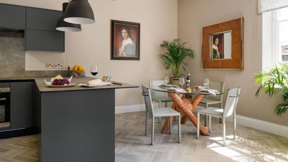 Ashburton Apartment | The Upper School House