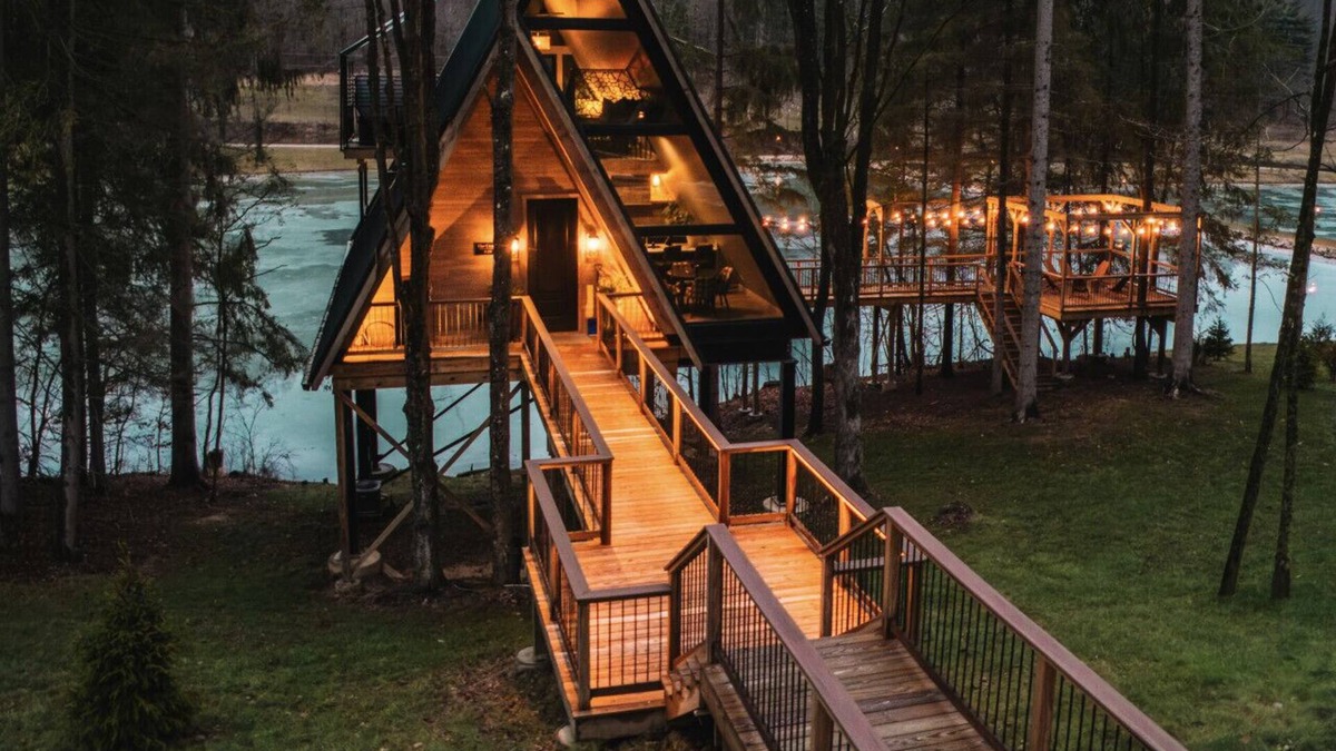New Philadelphia Cabin | The UtopiA @ Paradise Lake