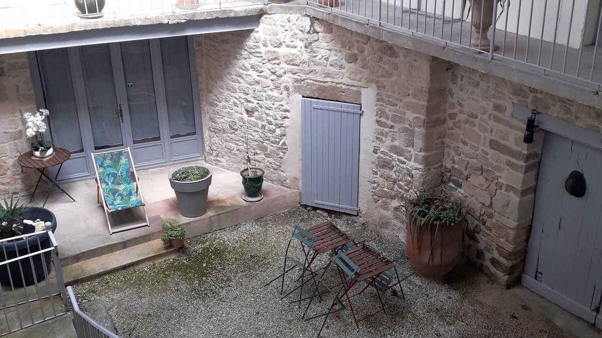 Aubussargues Apartment | The Uzès family home