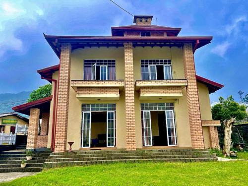 Katukitula House | The Vatican Villa