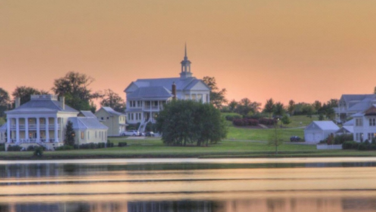 Mount Meigs House | The Victoria At The Waters By Villa Real Escapes