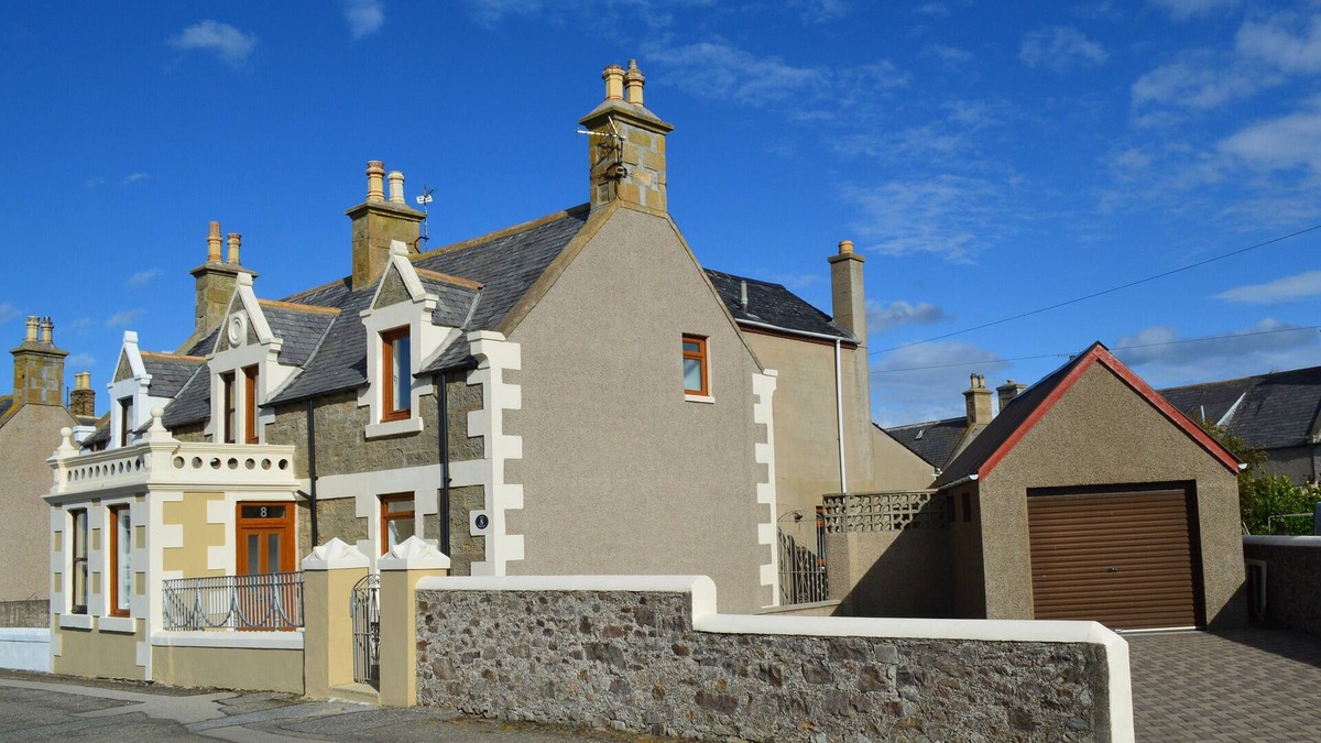 Buckie Cottage | The View, 3-Bed Cottage, Findochty, Buckie, Moray