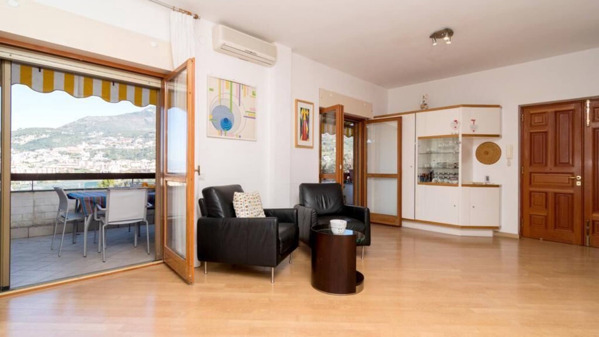 Seiano Condo | the view holiday house