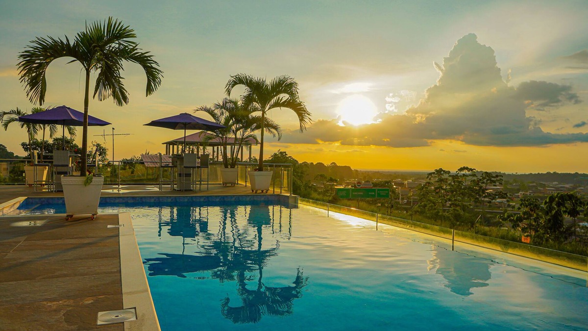 Cumanda Hotel | THE VIEW HOTEL
