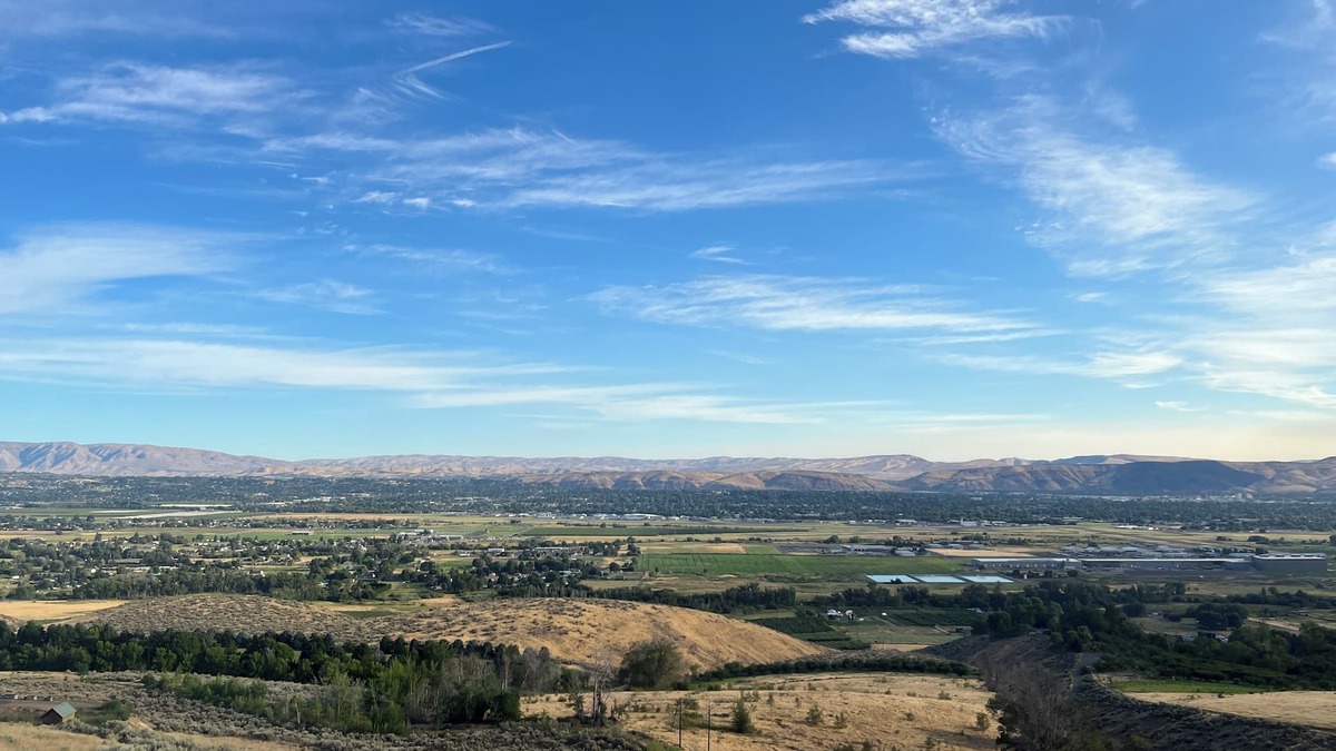 Brownstown Apartment | The View House—Just minutes from SOZO.