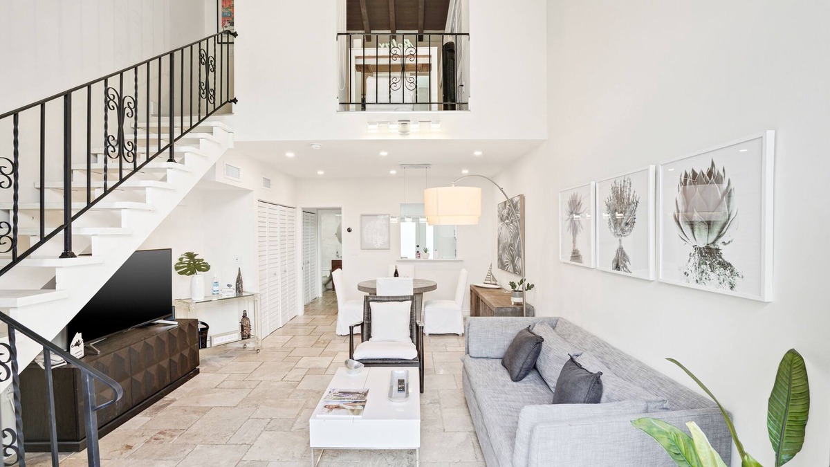 Miami Shores House | The Villa at St. James Place, unit e Luxury, Pet Friendly