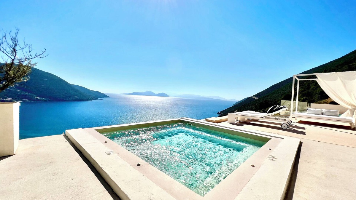 Vassiliki Villa | The Villa has a fully private swimming pool