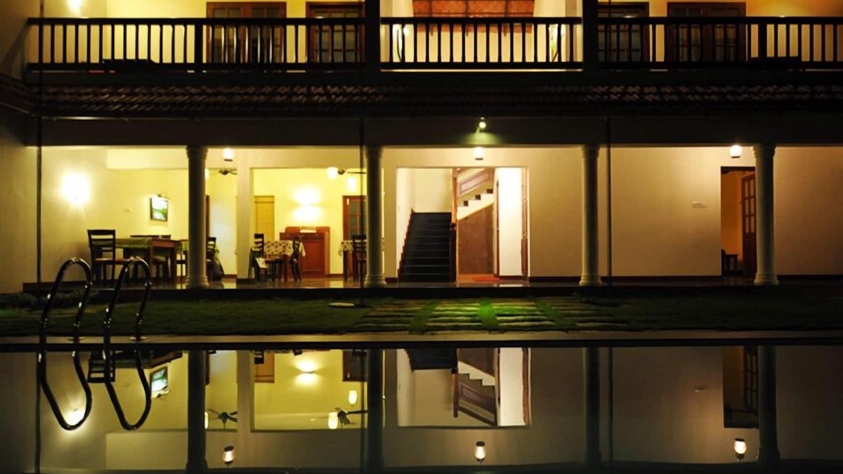 Nedumbassery Hotel | The Villa Romantica