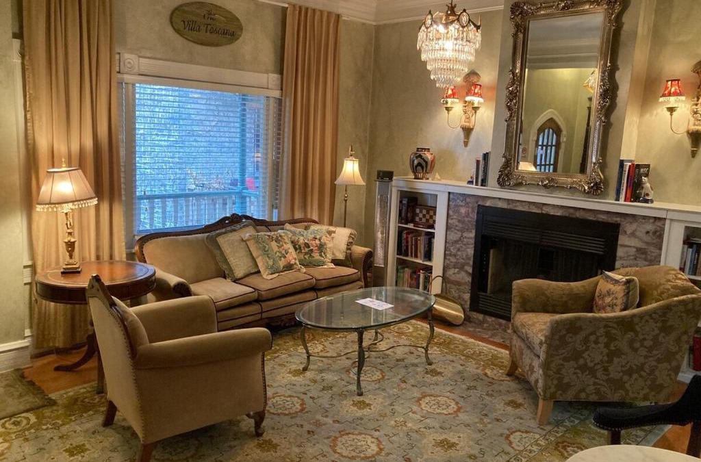Boystown Bed & Breakfast | The Villa Toscana