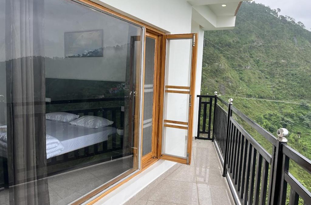 Dalhousie Cabin | The village lodge Dalhousie