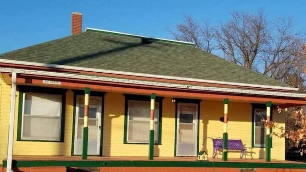 Beaver Crossing Cottage | The Vintage Cottage at Our Place