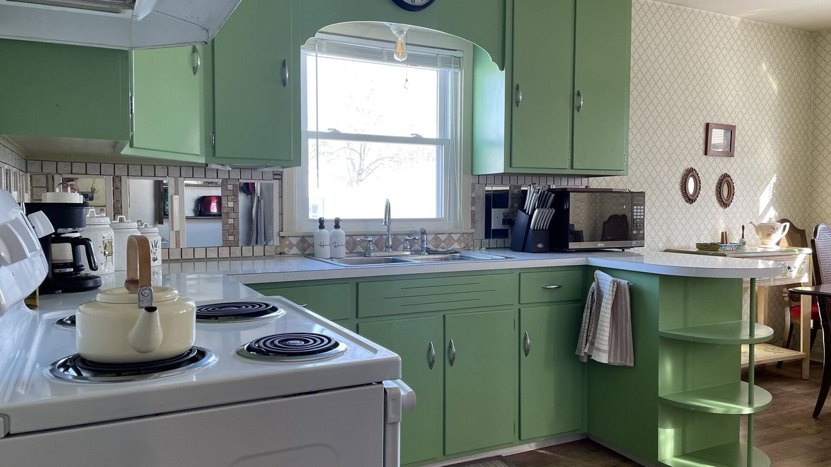 Berne House | The Vintage House offers a quaint place for guests to stay in Berne, Indiana.