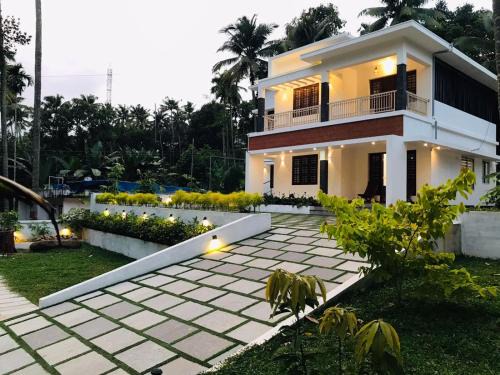 Athirapally Villa | The Vogue Luxury Private Villa Athirapilly