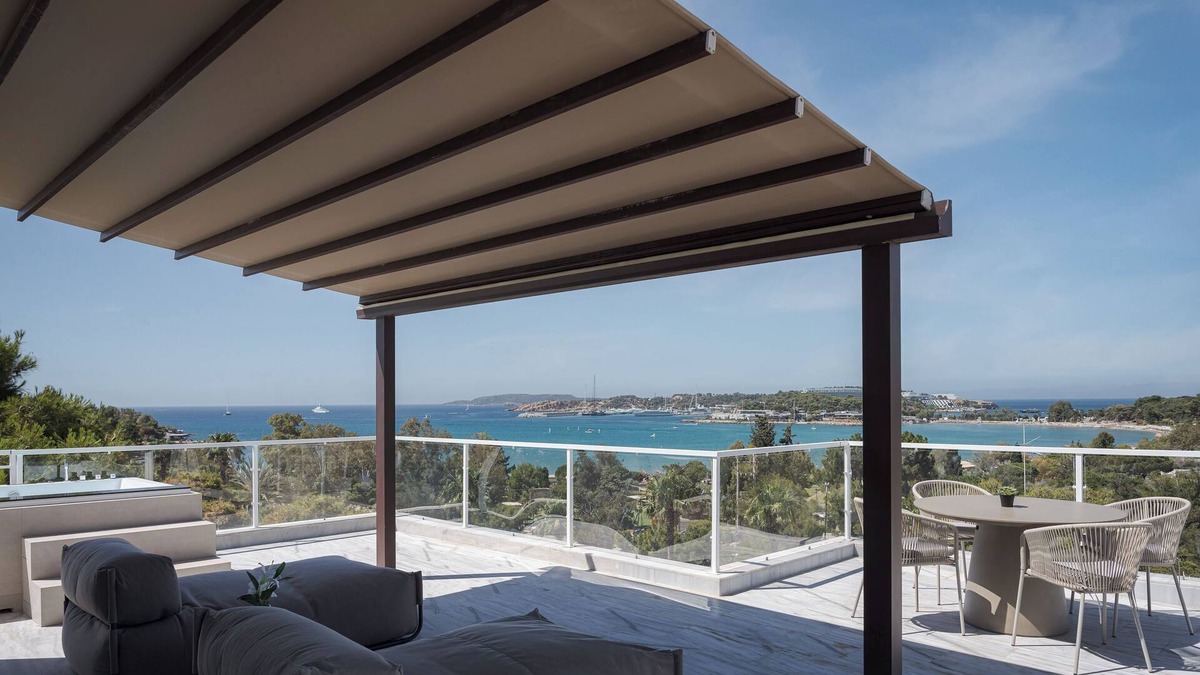 Vouliagmeni Apartment | The Vouliagmeni Penthouse