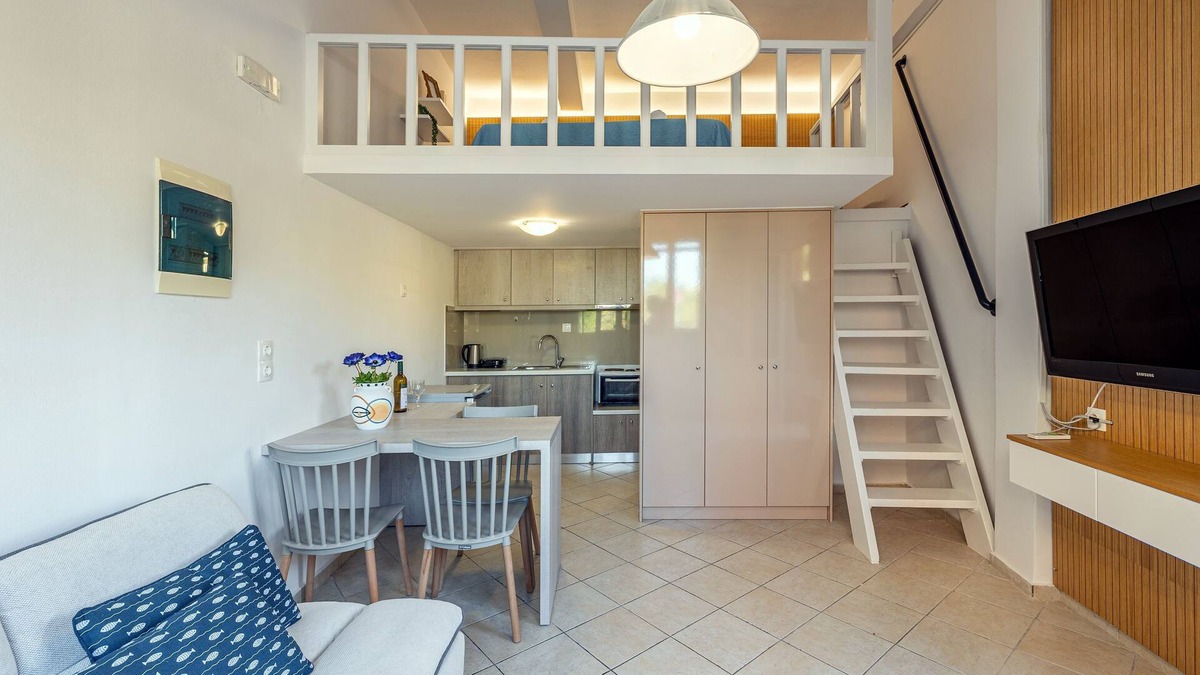 Heraklion House | The Walls Apartments | 1