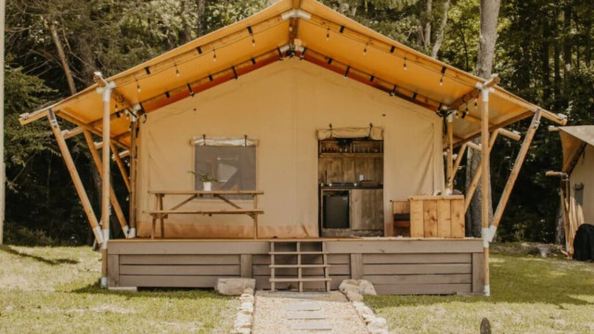 Flag Pond Apartment | The Wesley Unit 5- Not Pet Friendly - Glamping Retro