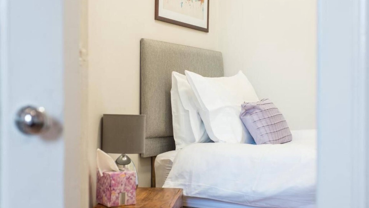 Gorgie Apartment | The Westfield, comfortable 2 bedroom apartment that sleeps 4
