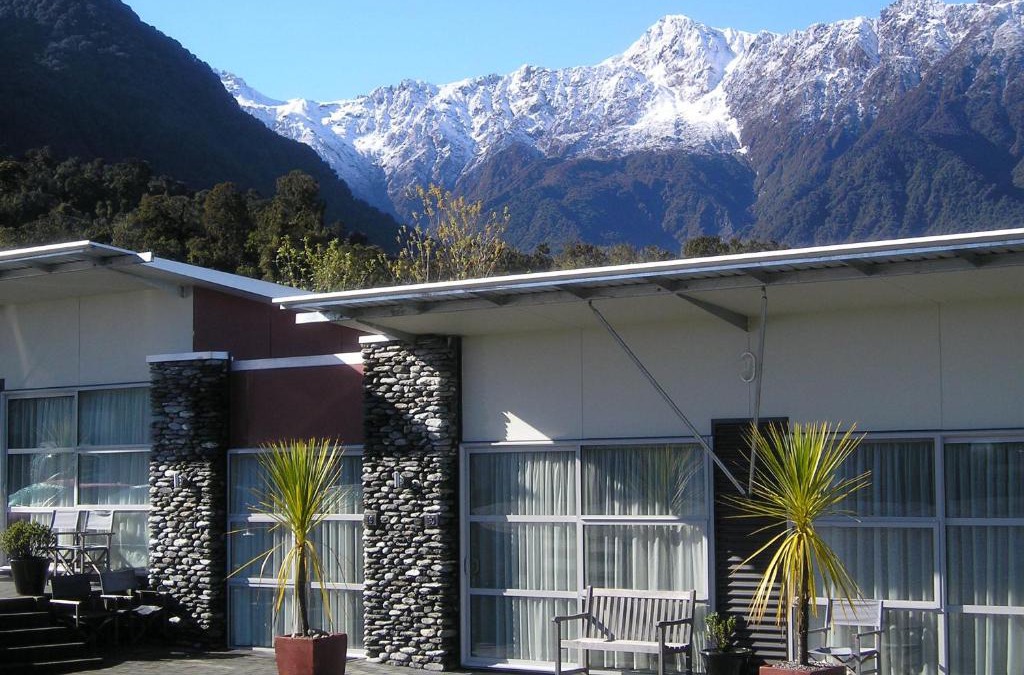 Fox Glacier Hotel | The Westhaven Motel