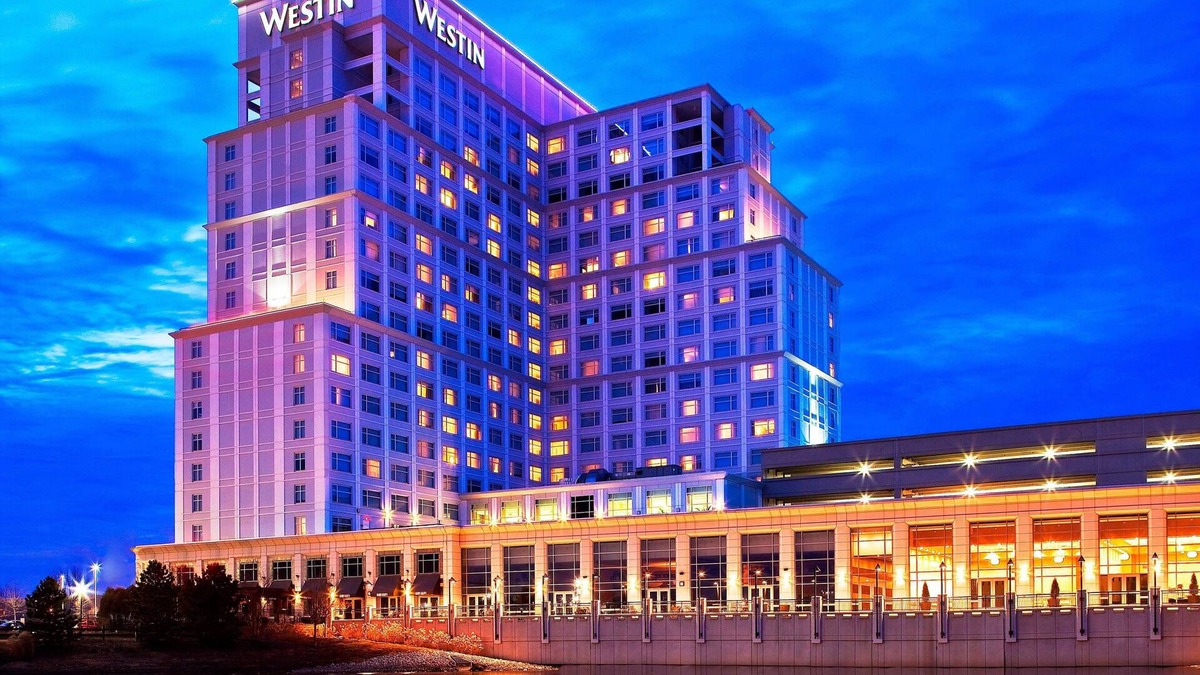 Lombard Hotel | The Westin Chicago Lombard