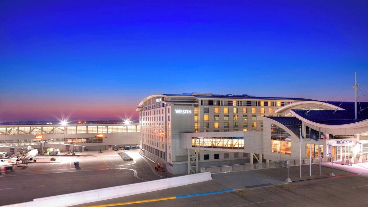 Whittaker Hotel | The Westin Detroit Metropolitan Airport