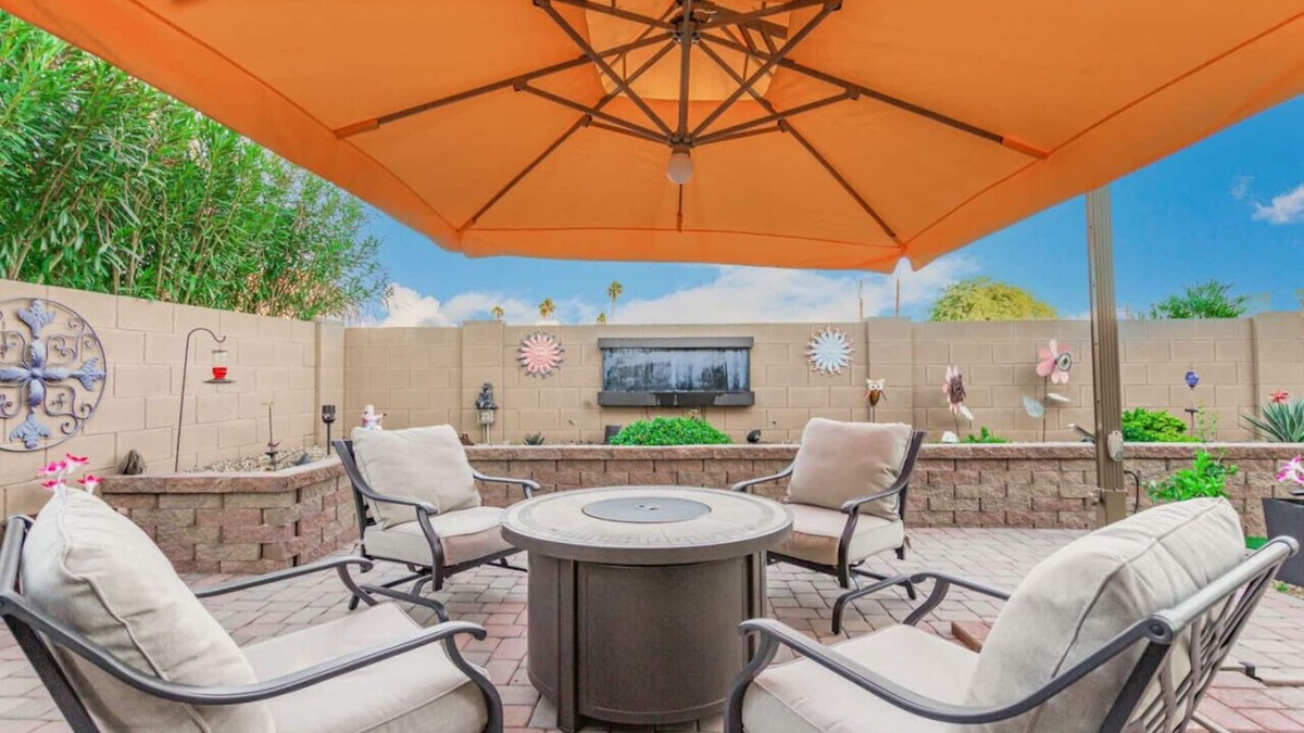 Mesa House | The Westwood's Long Stay Retreat|Fire Pit|Gated