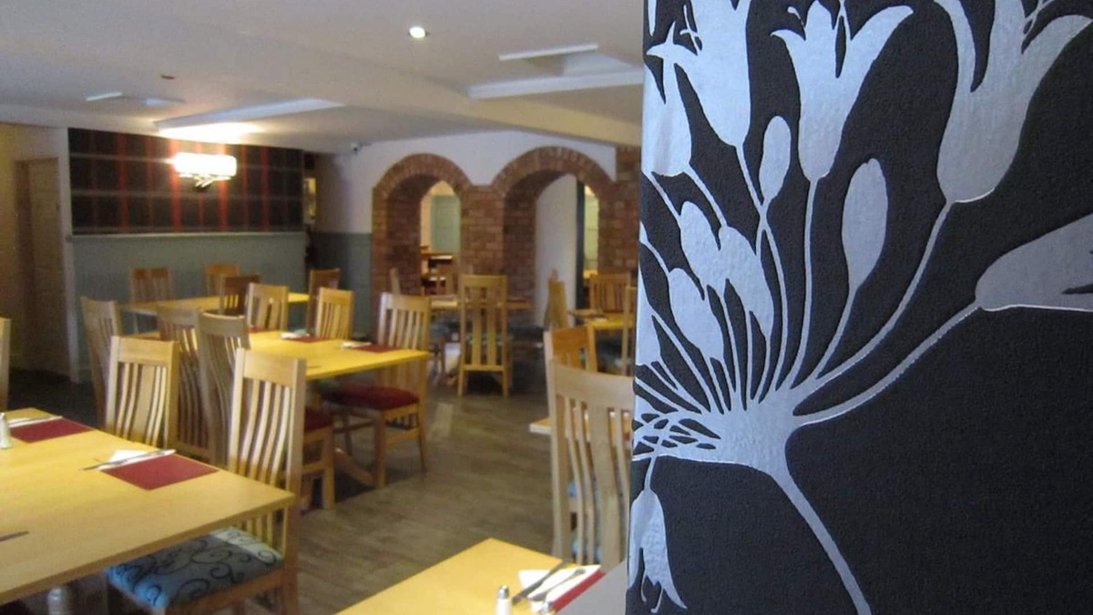 Crick Hotel | The Wheatsheaf