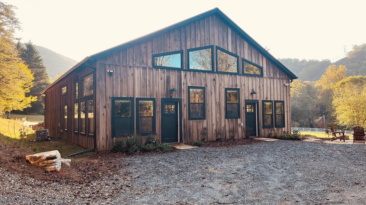 Cullowhee House | The Whee Farm Bro Haus: Farm Stay in the Smokies
