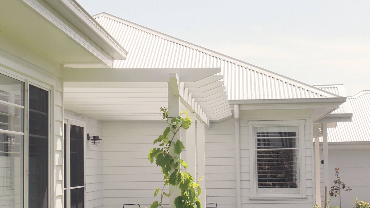 Worrigee House | The 'White House' on Tee. Luxury house, close to weddings!